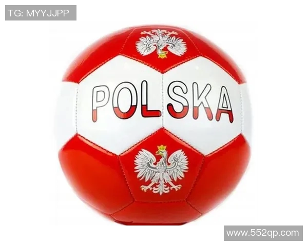 十大神锋足球球星盘点：璀璨巨星谁主沉浮？