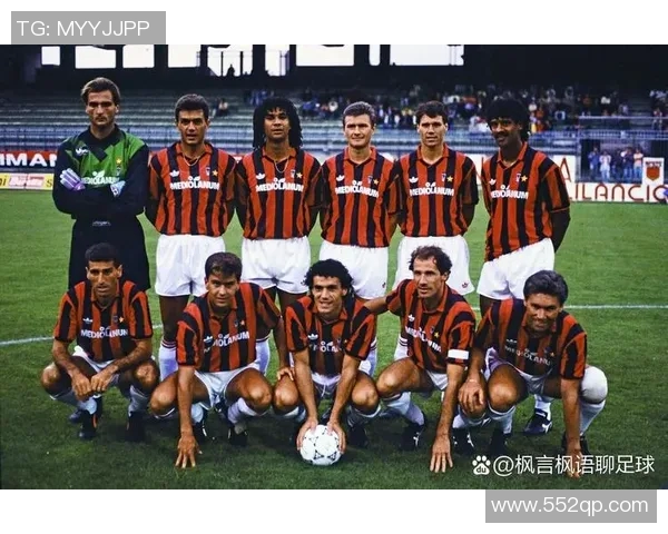 历史足球排名前十球星的辉煌成就与传奇瞬间回顾 历史足球排名前十球星的辉煌成就与传奇瞬间回顾