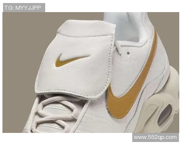 新百伦足球鞋球星限定版揭幕，致敬传奇球员与创新设计融合的巅峰之作